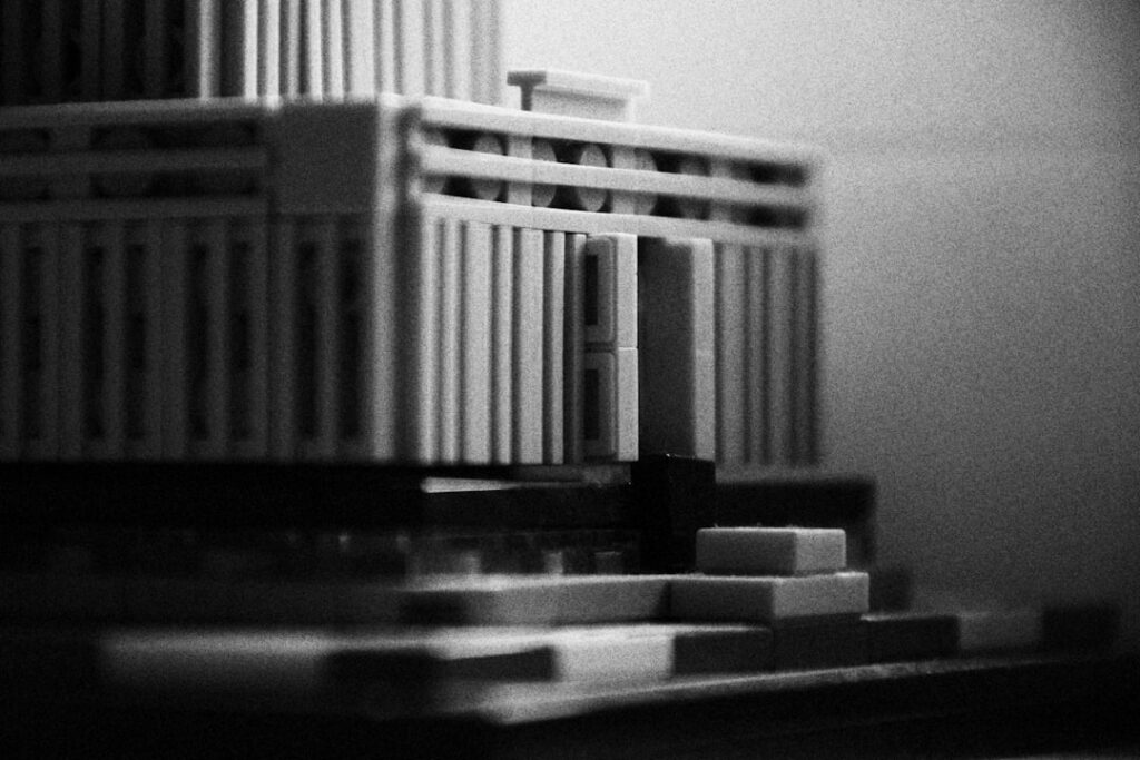 Bright, modern and intricate architectural model representing a resilient and well-designed enterprise AI framework.